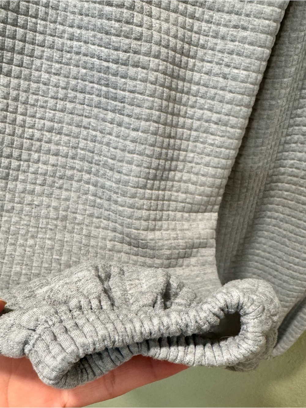Princess Polly Quilted Jogger Pants - Light Gray Size 6 - Picture 4 of 4